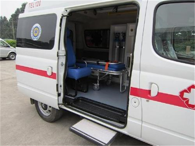 下冶镇救护车出租服务案例7